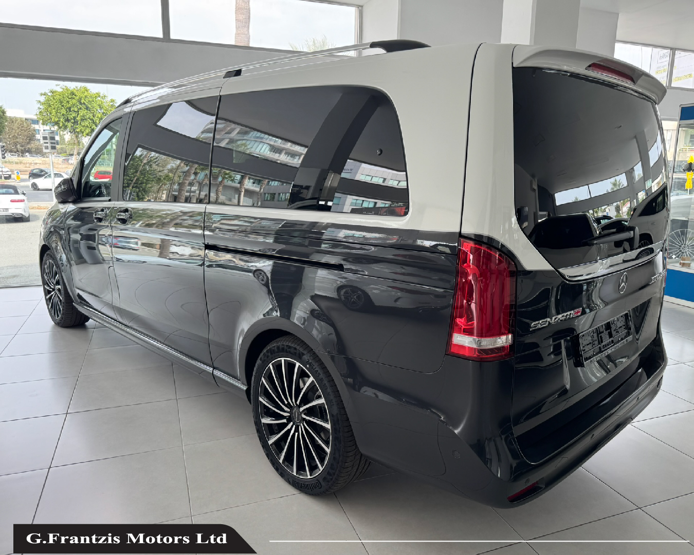 V300d AMG Line Premium Plus Senzati Edition