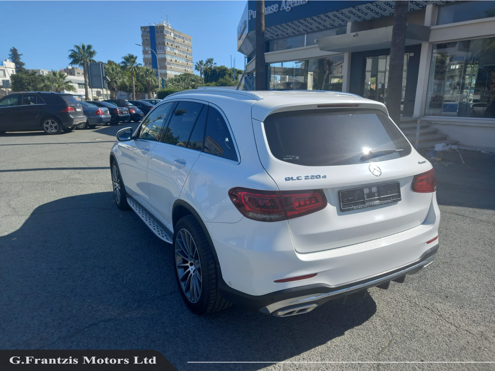 GLC220d AMG Line Premium Plus SUV