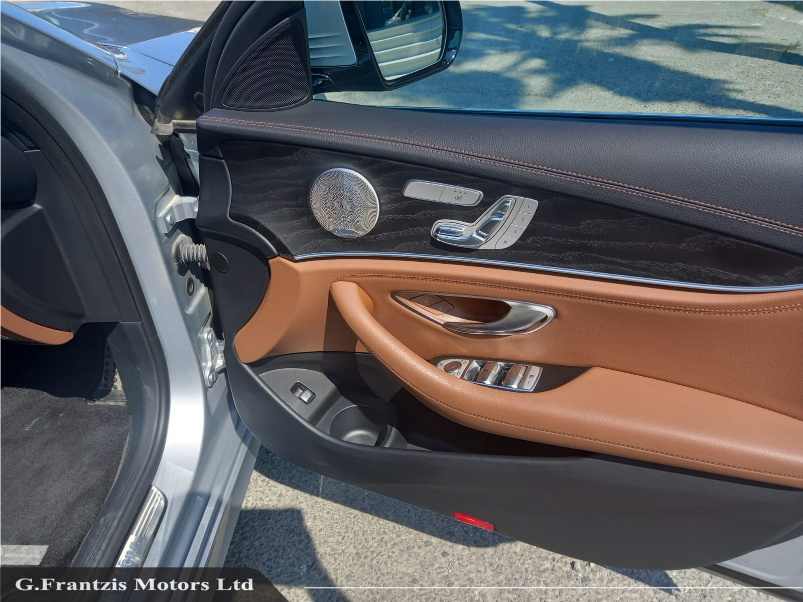 E220d AMG Line Premium Plus Exclusive