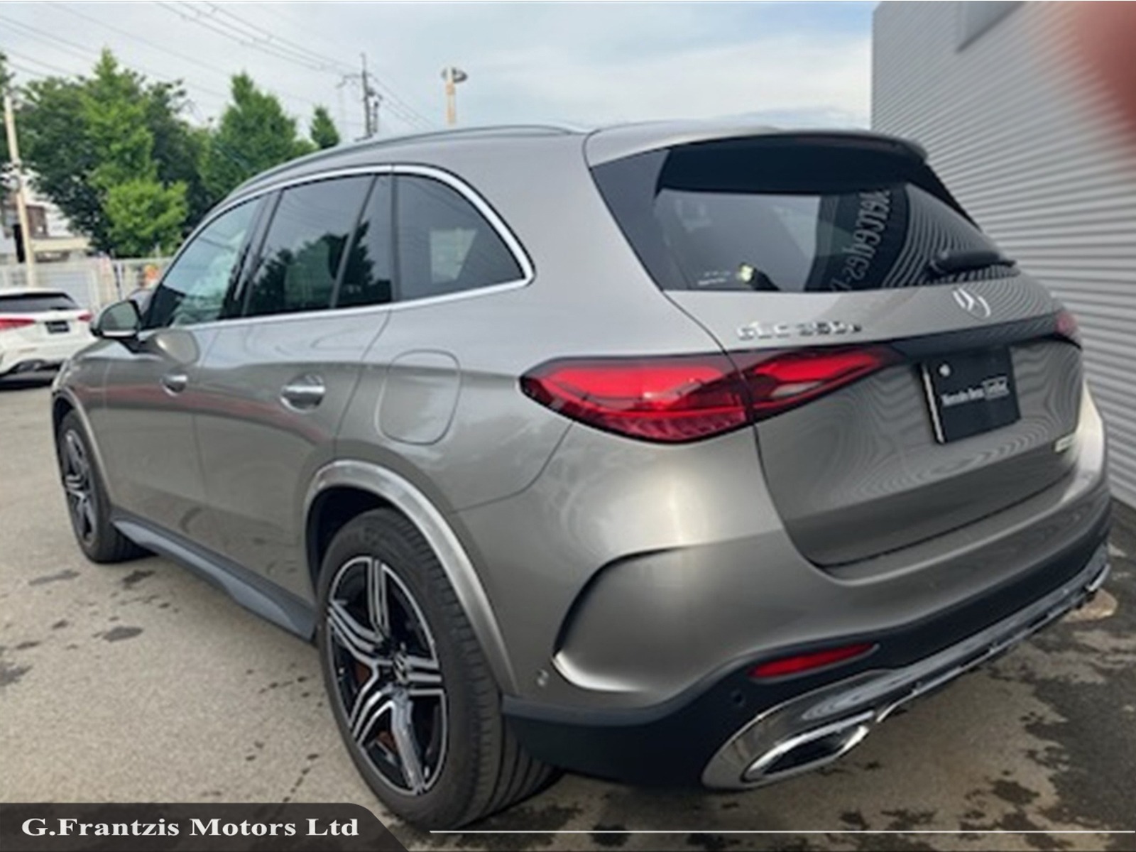 GLC350e AMG Line Premium Plus Exclusive Package