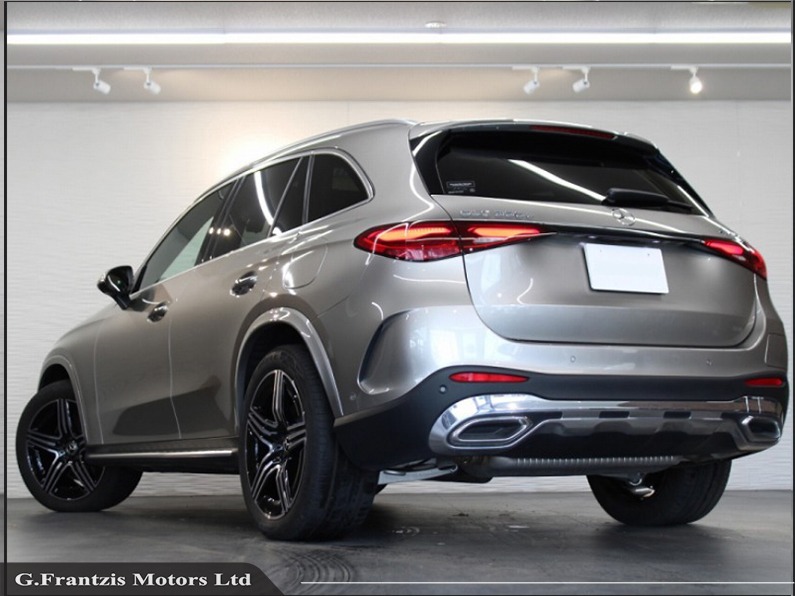 GLC350e AMG Line Premium Plus Exclusive Package