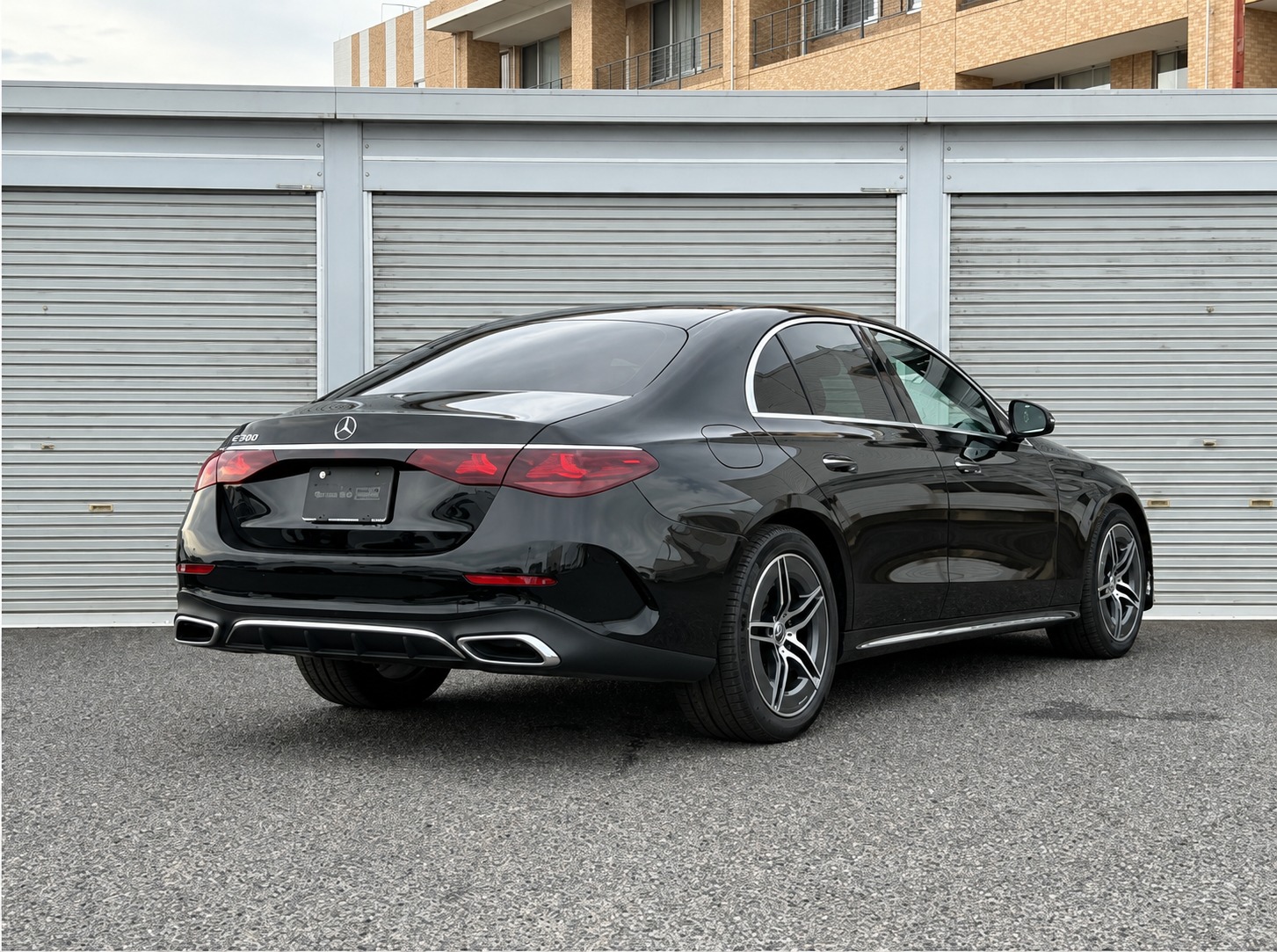 E220d AMG Line Exclusive Package