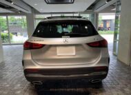GLA200d AMG Line Premium Plus Exclusive Package