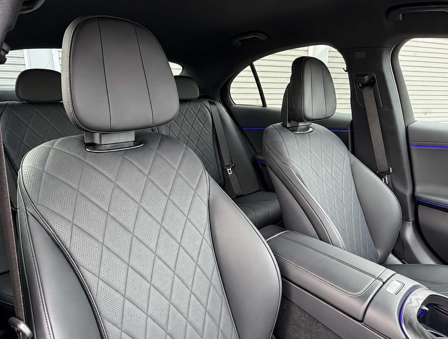E220d AMG Line Exclusive Package