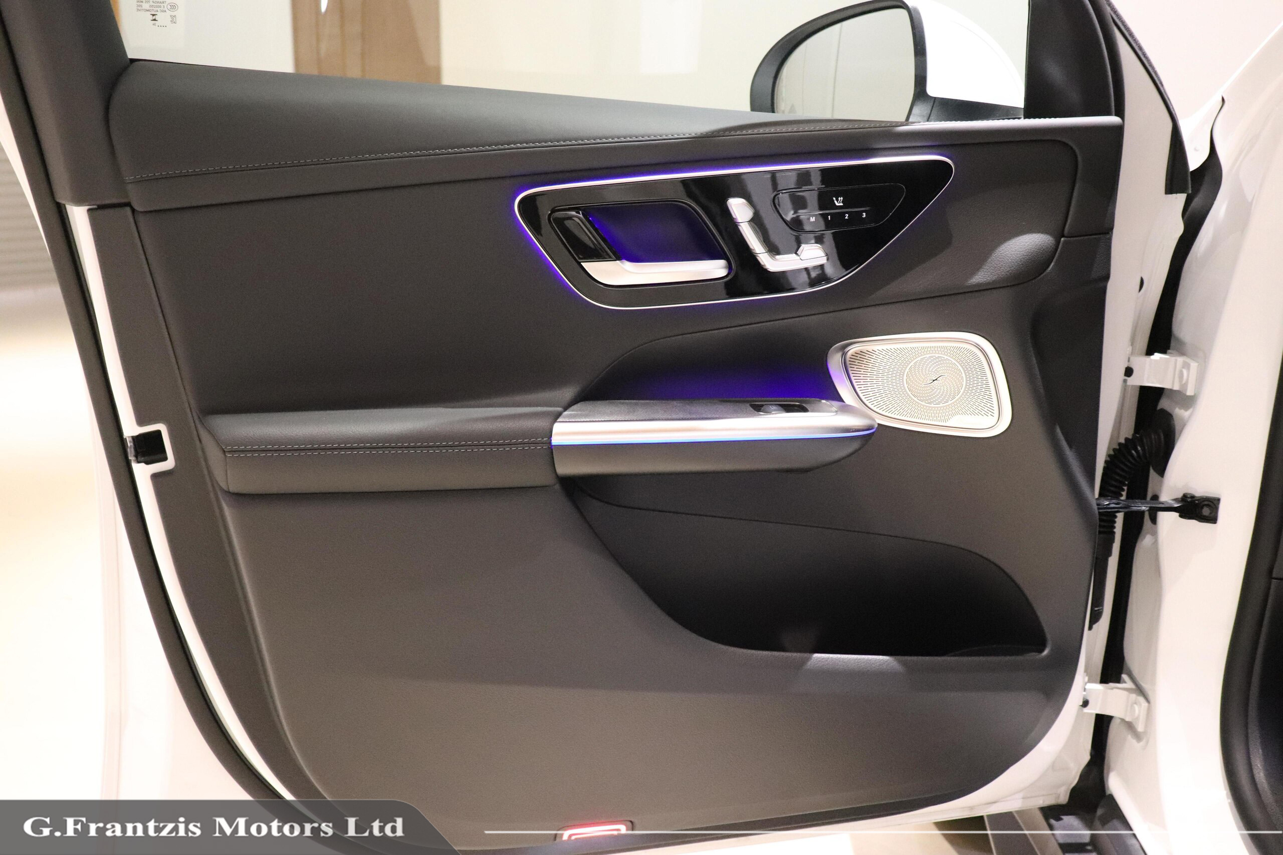 GLC350e AMG Line Exclusive Package Coupe