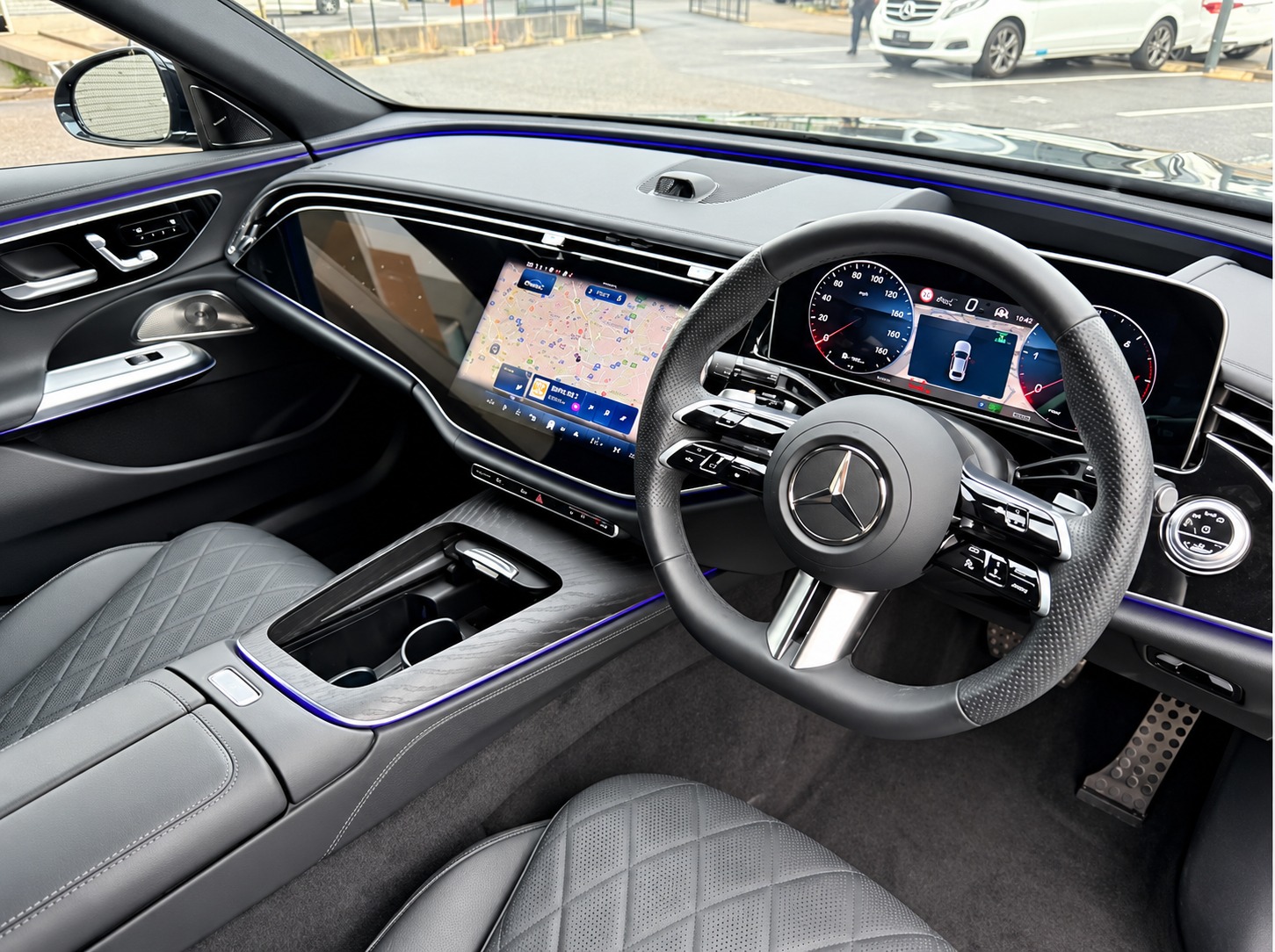 E220d AMG Line Exclusive Package