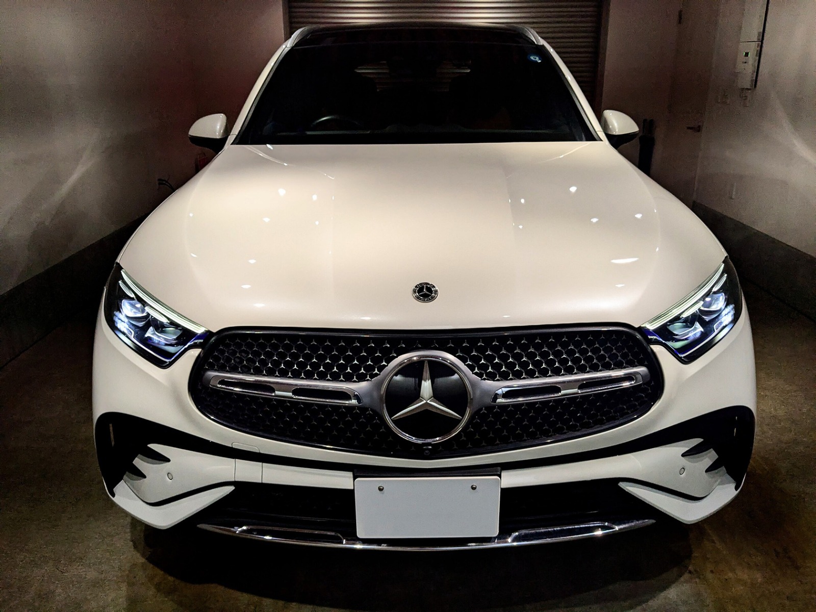 GLC220d AMG Line Premium Plus Exclusive Package SUV