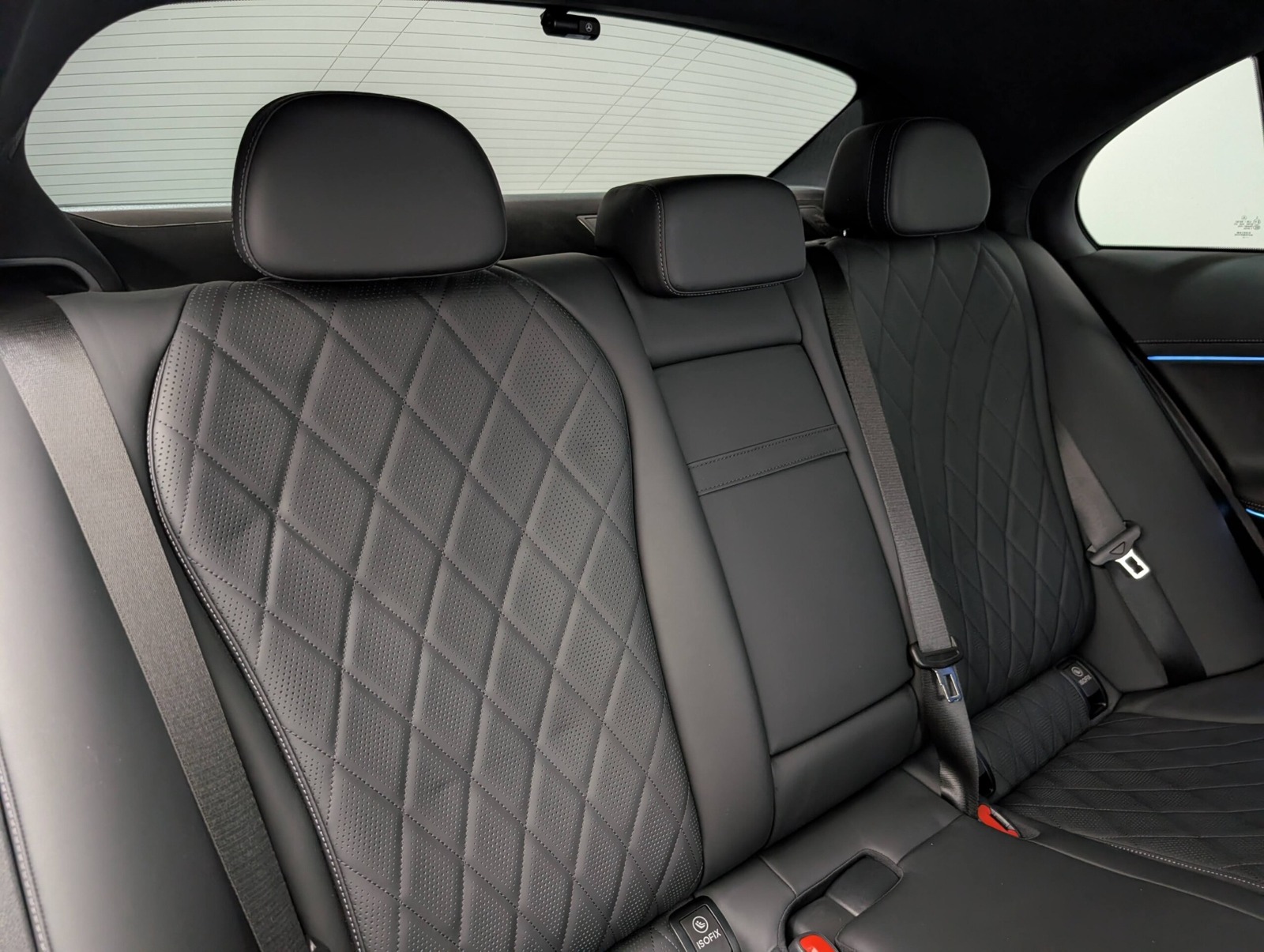 E350e AMG Line Premium Plus Exclusive Package