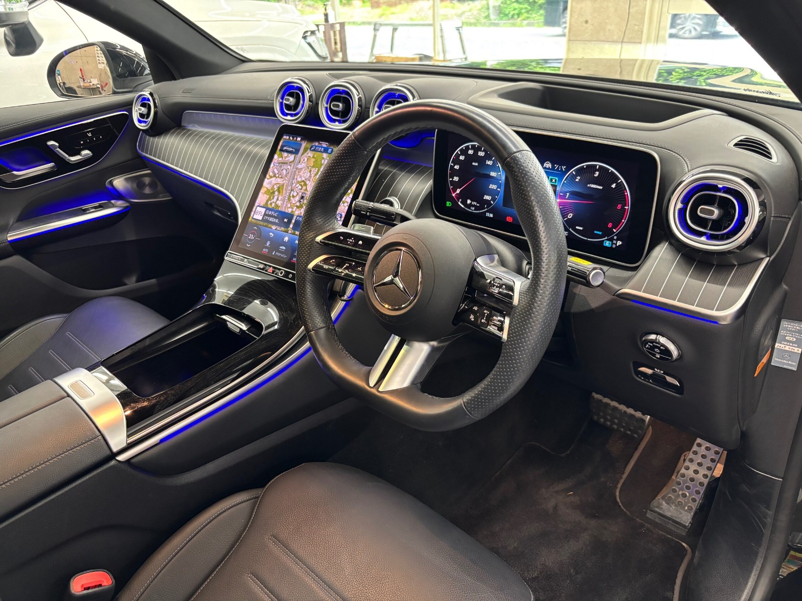 GLC220d AMG Line Premium Plus Exclusive Package