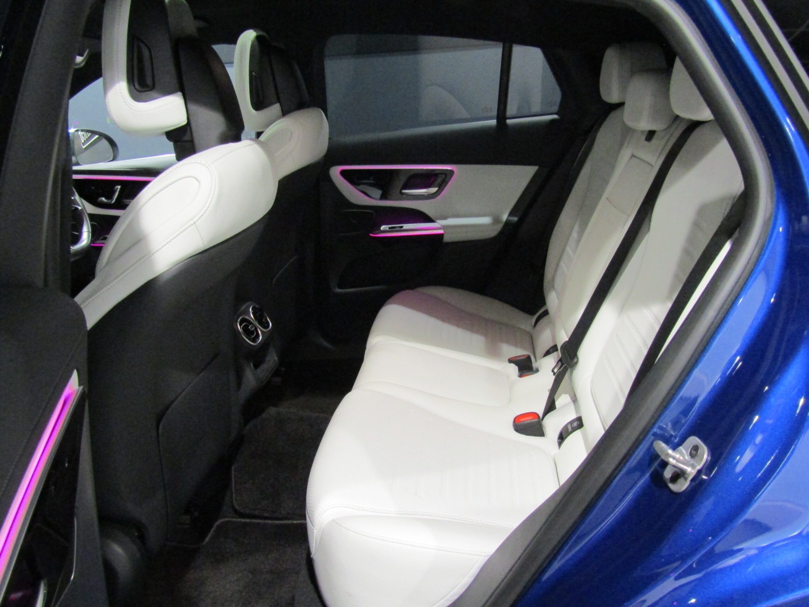 GLC350e AMG Line Exclusive Package Coupe